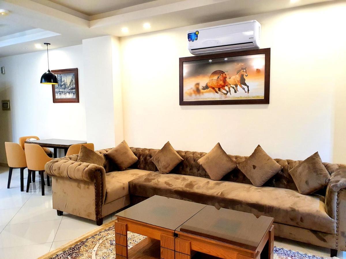 Luxurious Landing Apartments&Suites Bahria Town Rawalpindi Exterior foto