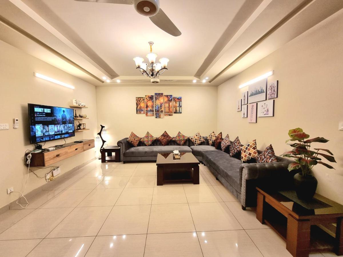 Luxurious Landing Apartments&Suites Bahria Town Rawalpindi Exterior foto